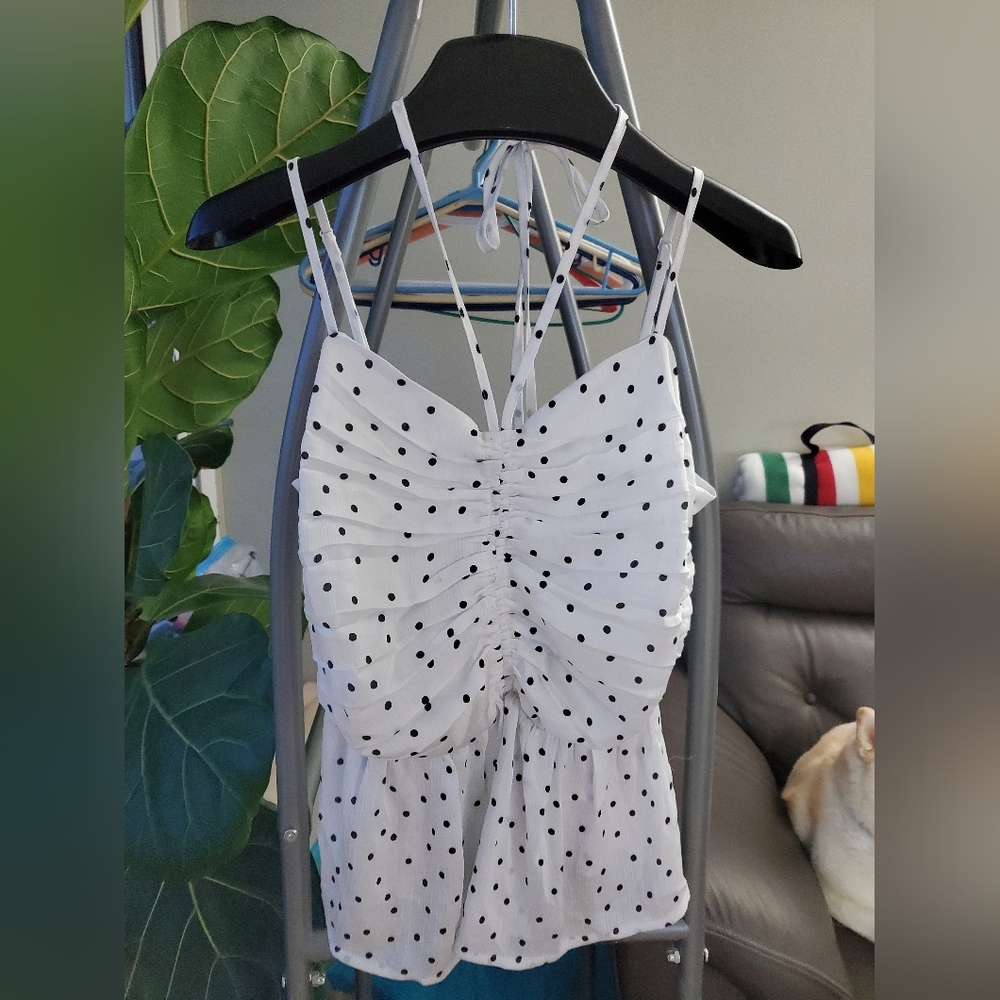 ♻ 5/$25: Reitmans Polka Dot Camisole With Halter Strap Detail